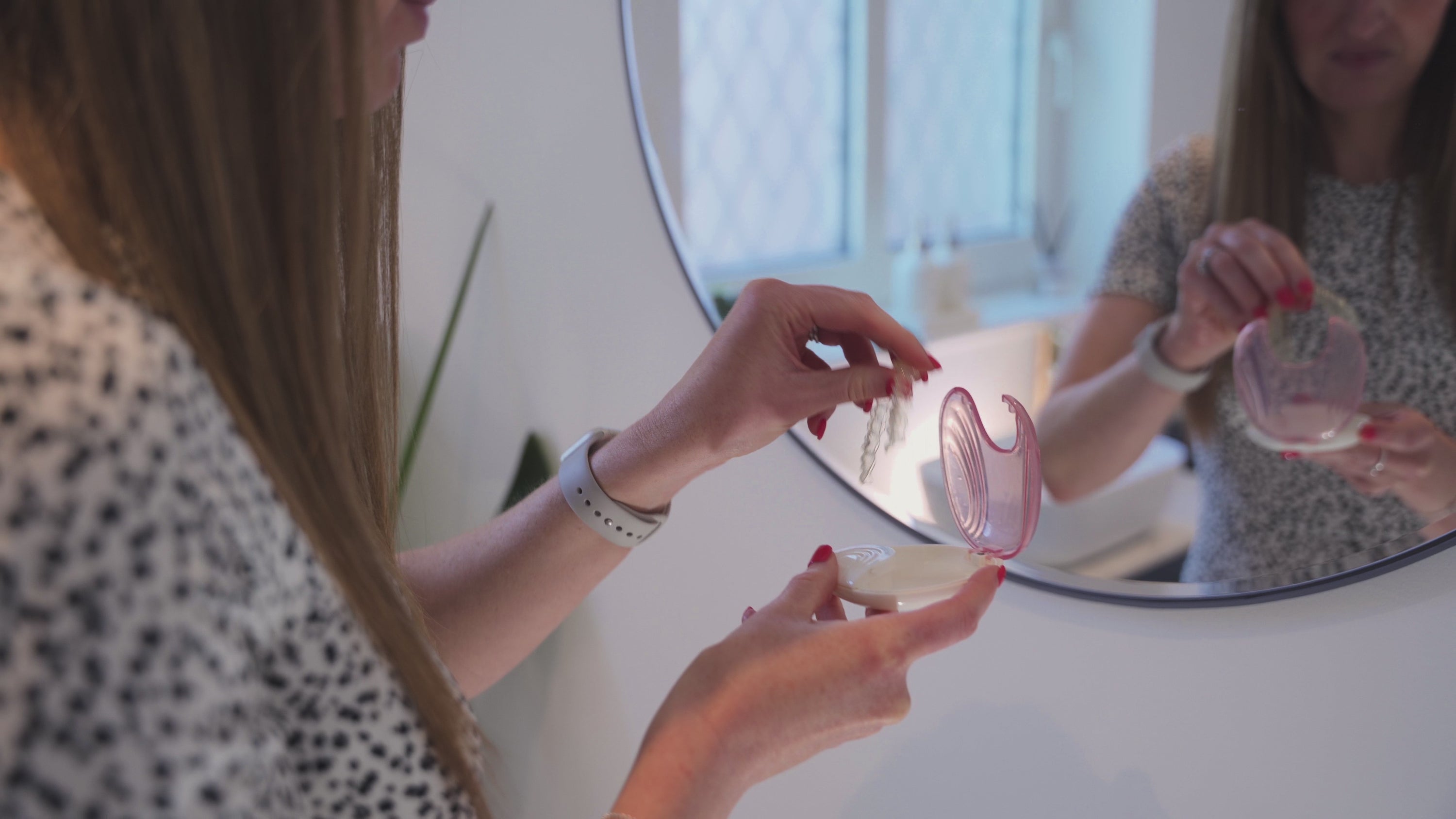 Retainer Fresh | Retainer Cleaner | Cleans In 5 - 15 Minutes,